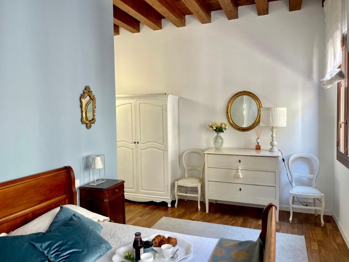 Santa Caterina: Charming Apartment Treviso Exterior foto