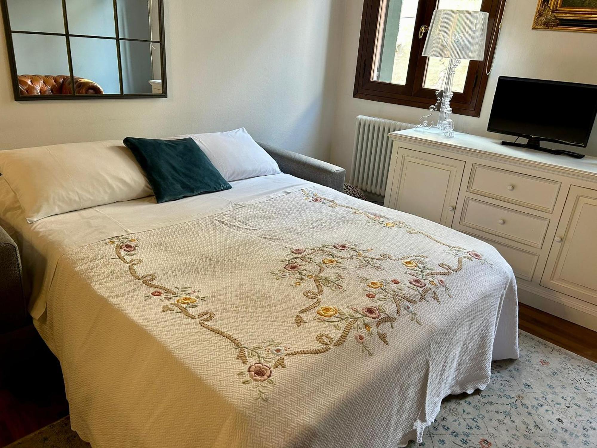 Santa Caterina: Charming Apartment Treviso Exterior foto